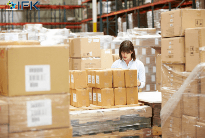 Làm tại nhà máy, xưởng sản xuất